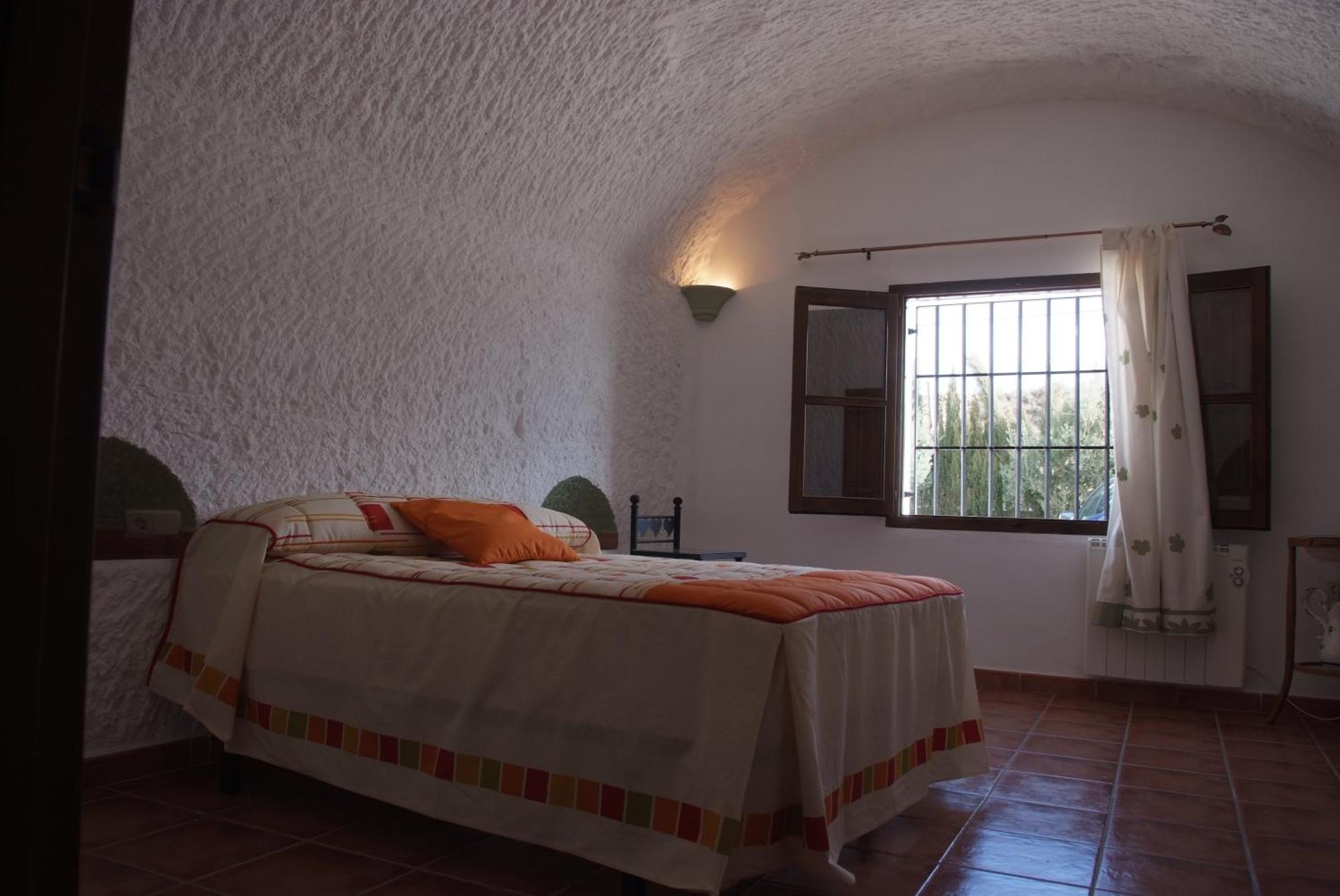 Cuevas La Chumbera Guest House Benalúa de Guadix Eksteriør bilde