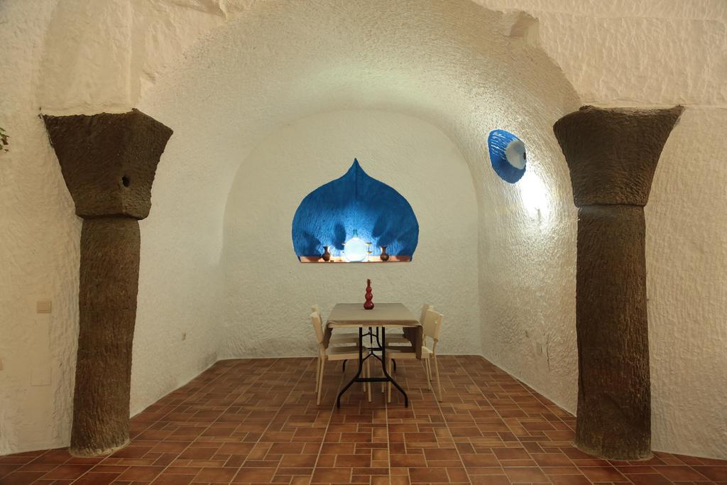 Cuevas La Chumbera Guest House Benalúa de Guadix Eksteriør bilde